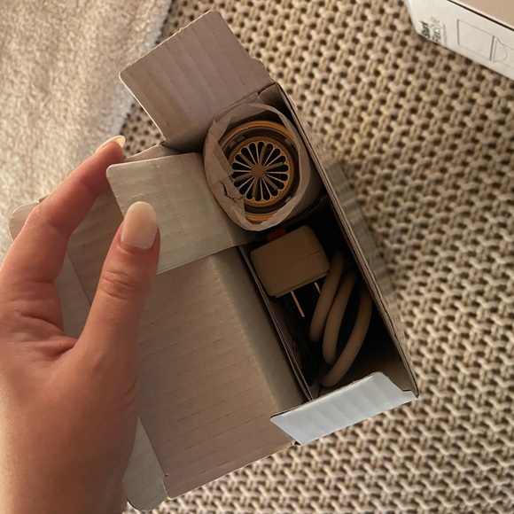 NEVER USED BRAND NEW Shark Flex Style Dryer w/ Paddle Brush - Picture 3 of 5